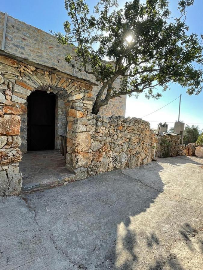 Láyia Find Your Peace In A Traditional Country House!! מראה חיצוני תמונה