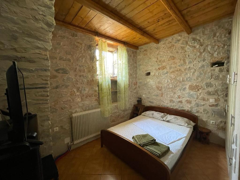Láyia Find Your Peace In A Traditional Country House!! מראה חיצוני תמונה