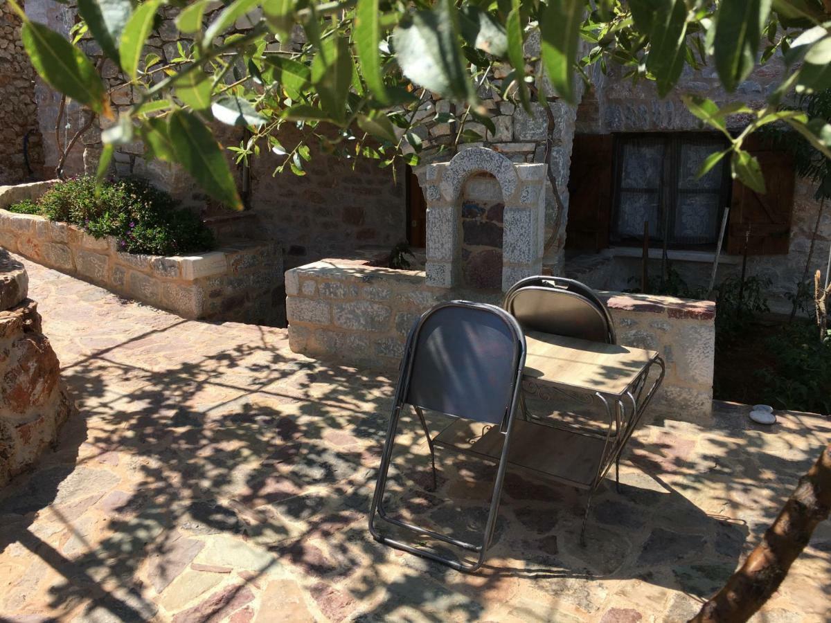Láyia Find Your Peace In A Traditional Country House!! מראה חיצוני תמונה
