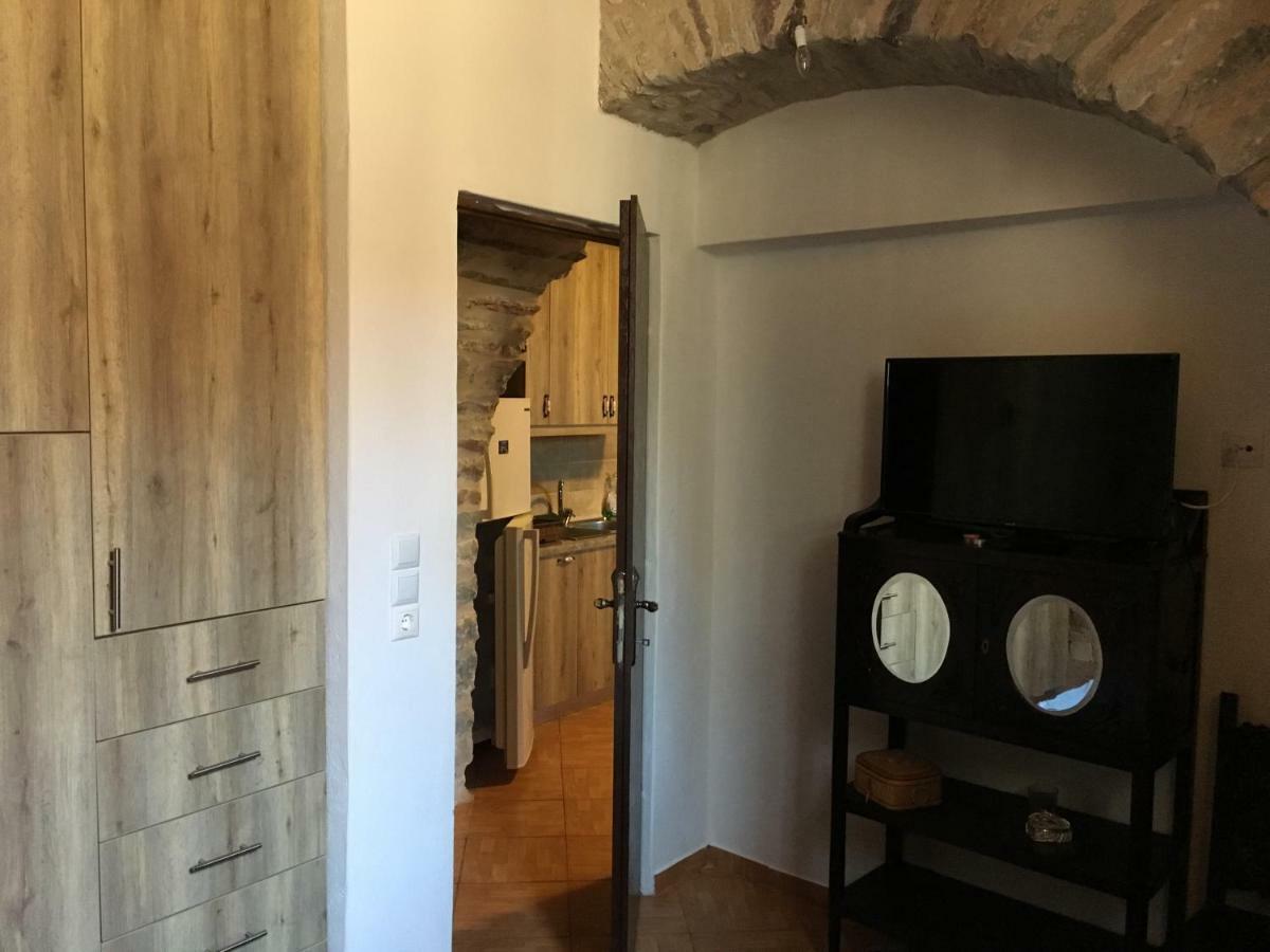 Láyia Find Your Peace In A Traditional Country House!! מראה חיצוני תמונה